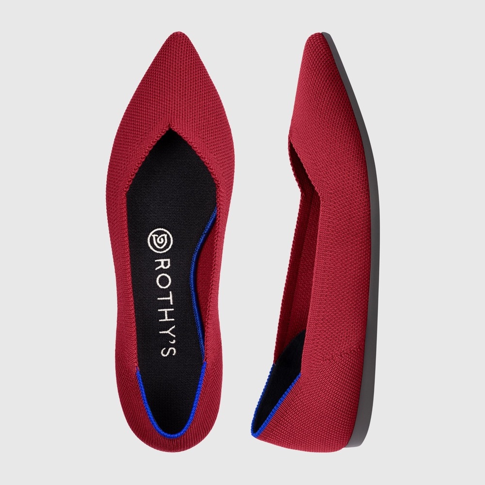 Rothys Chili Red Pointed Toe Shoe. Size 6-6.5.